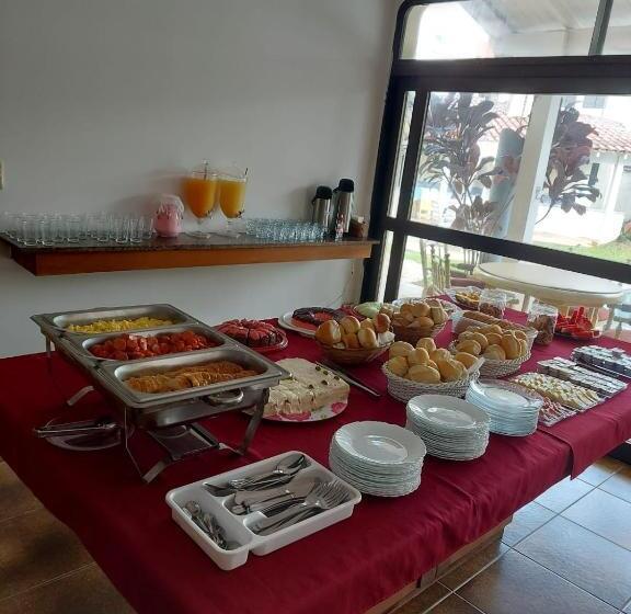 ホテル Pousada Villa Di Guarujá