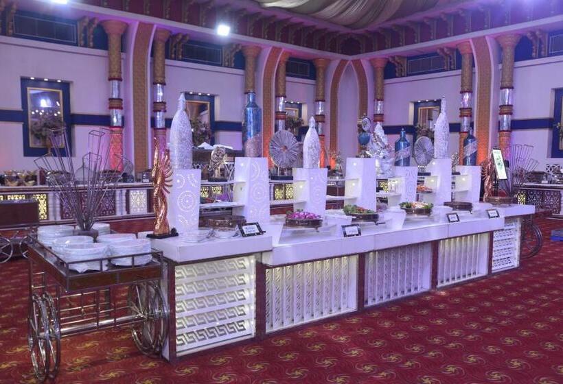 בית מלון כפרי Shakuntla Palace