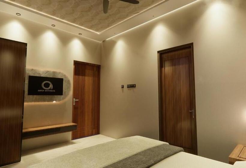 בית מלון כפרי Shakuntla Palace