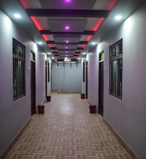 בית מלון כפרי Shakuntla Palace