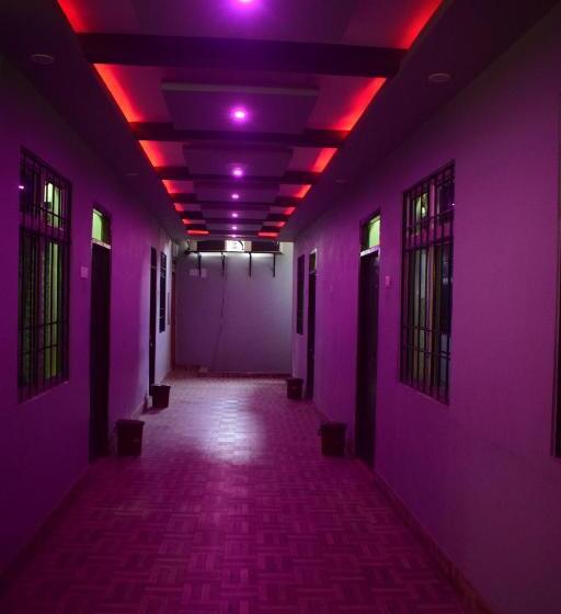 בית מלון כפרי Shakuntla Palace