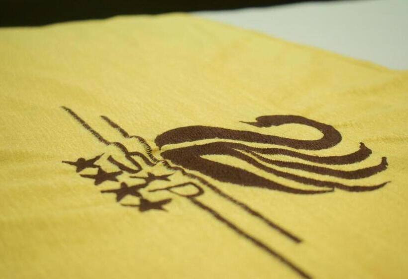 בית מלון כפרי Shakuntla Palace