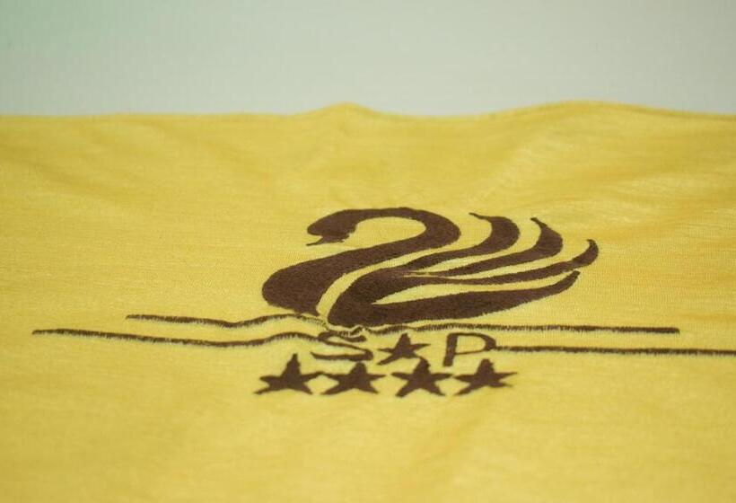 בית מלון כפרי Shakuntla Palace