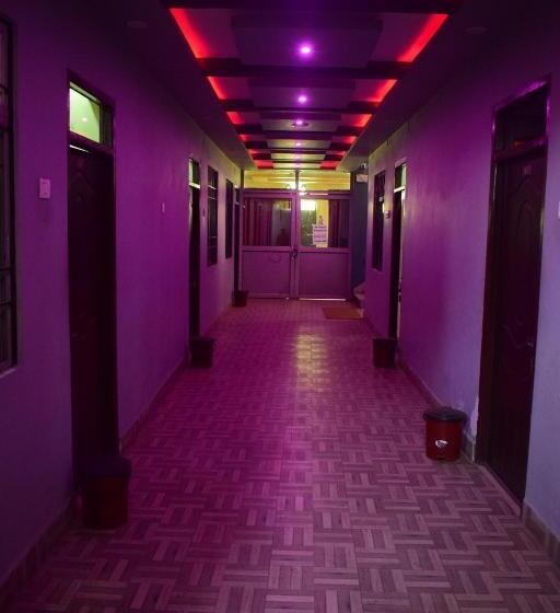 בית מלון כפרי Shakuntla Palace