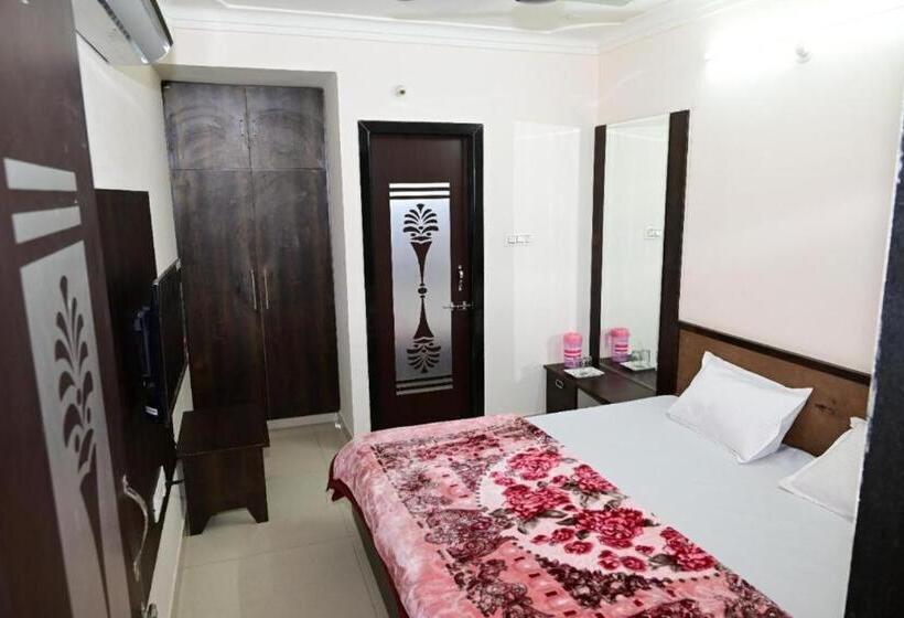 Hotel Shree Chandram