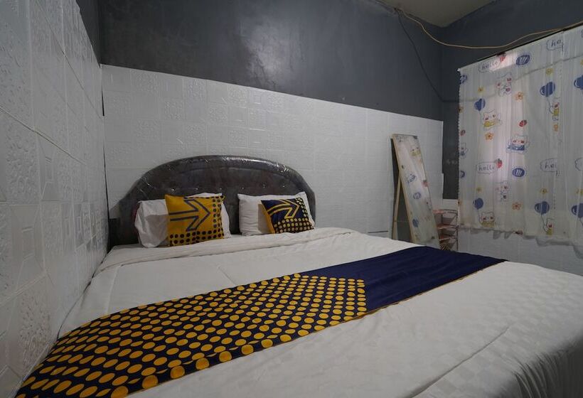 酒店 Spot On 92269 Arjuna Homestay