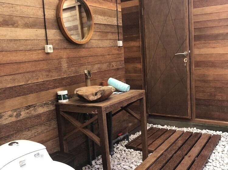 בית מלון כפרי Wow Bungalows F