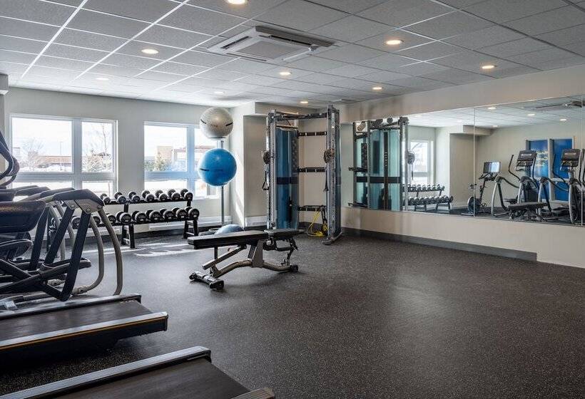 Microtel Inn & Suites By Wyndham Boisbriand