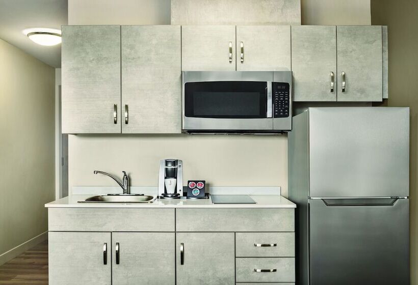 Microtel Inn & Suites By Wyndham Boisbriand