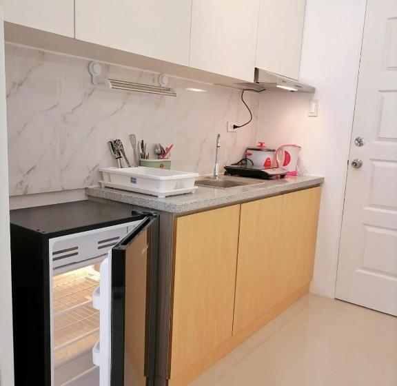 Modena Town Square Walkup Condominium