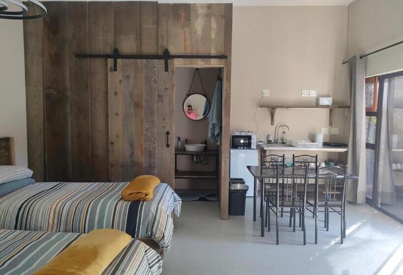 펜션 Cove Rock Stay