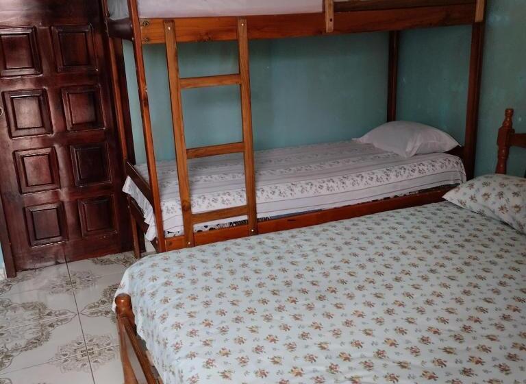 Пансион Hostal Familiar