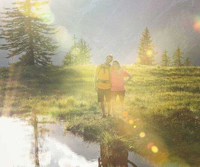 Wildbach Lodge Dienten