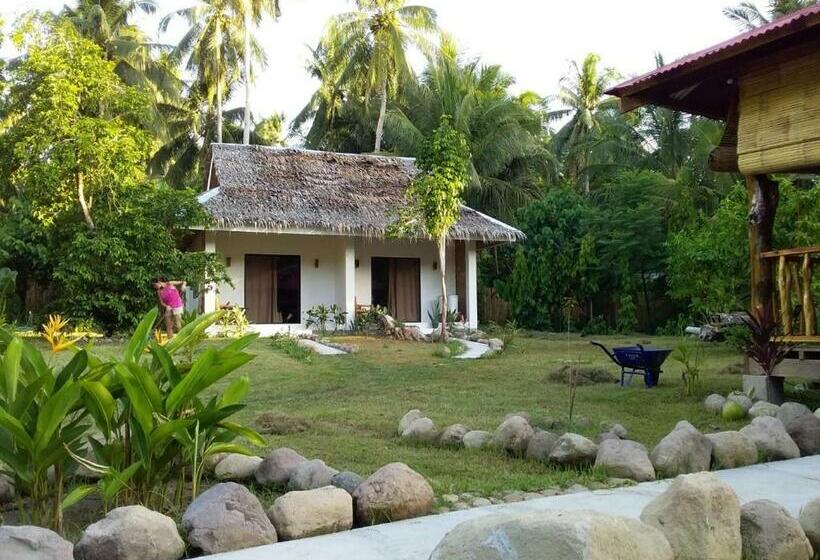 הוסטל Happy Coconut Camiguin