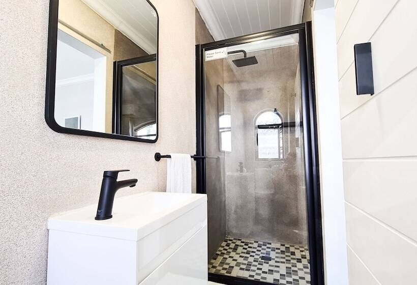 ベッドアンドブレックファースト Vincent Valley Lodge