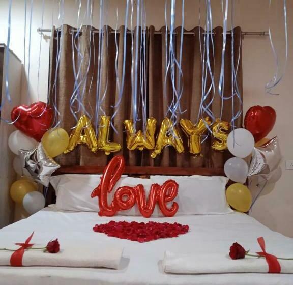 مبيت وإفطار Vinee S Kitchen And Motel