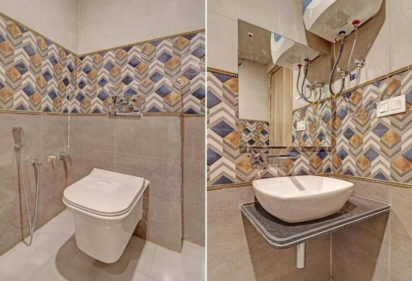 ホテル Collection O Ganga Sports