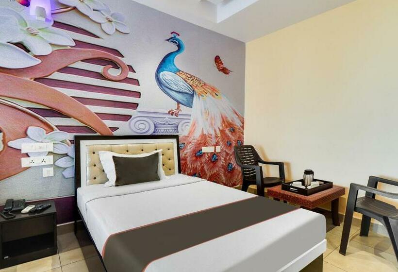 Collection O Hotel Simhadri