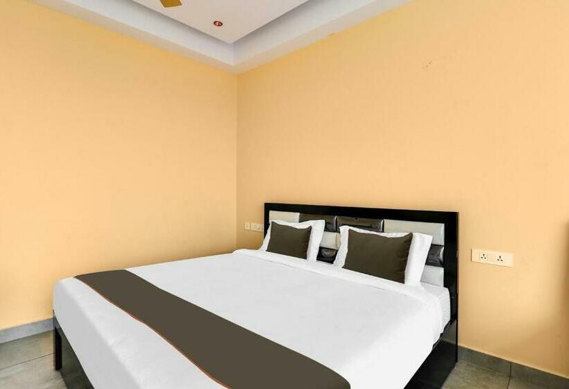 Collection O Hotel Simhadri