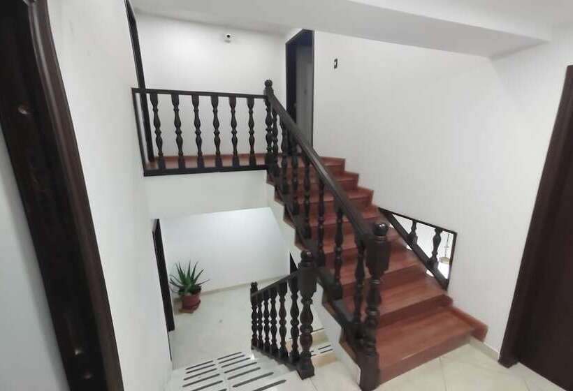 هتل Ayenda Gold House