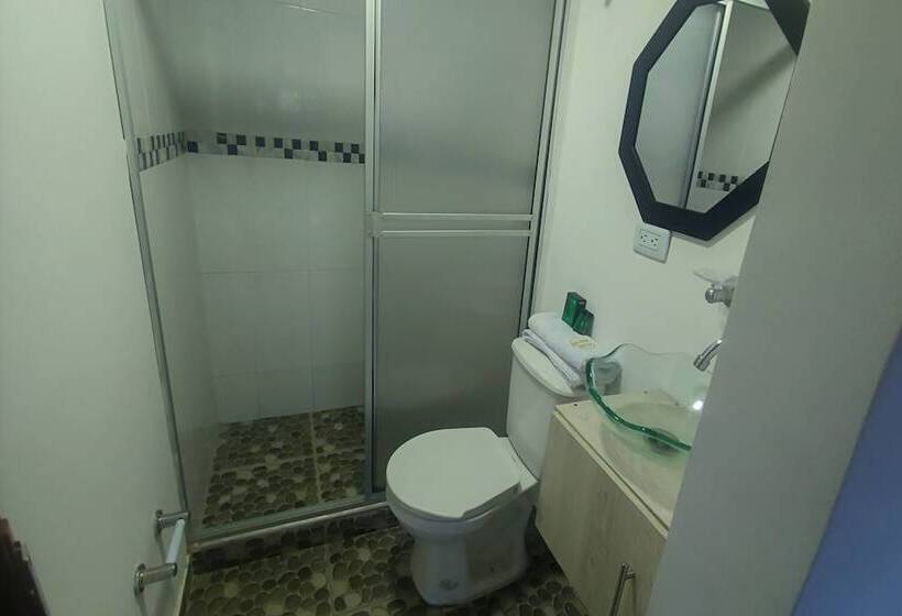 هتل Ayenda Gold House