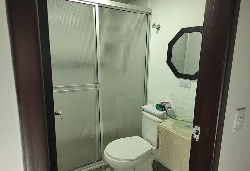 هتل Ayenda Gold House