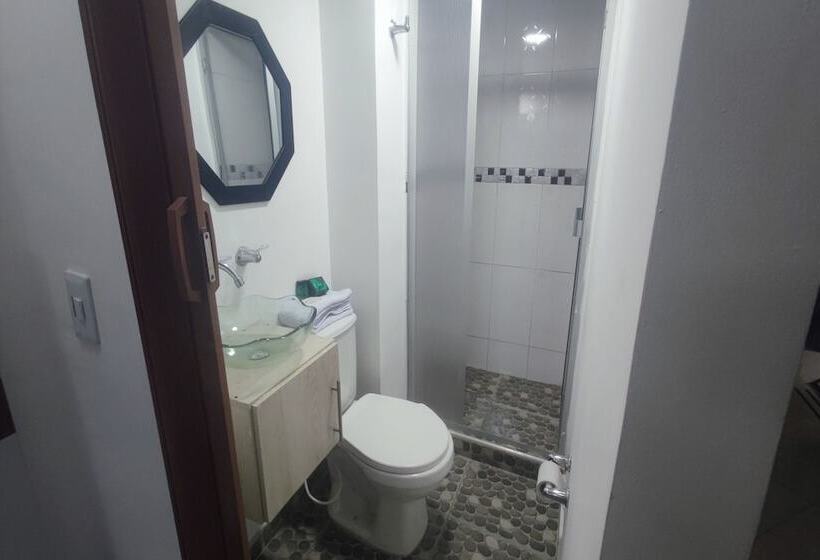 בית מלון כפרי Ayenda Gold House