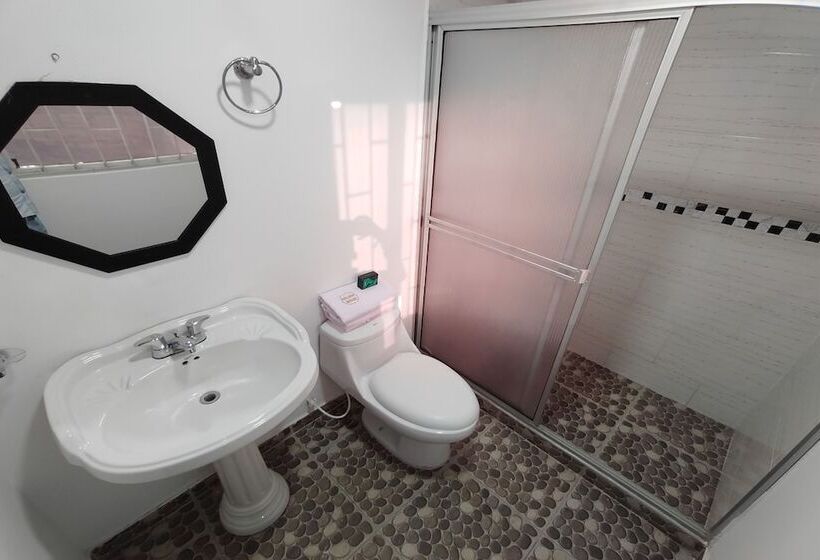 هتل Ayenda Gold House