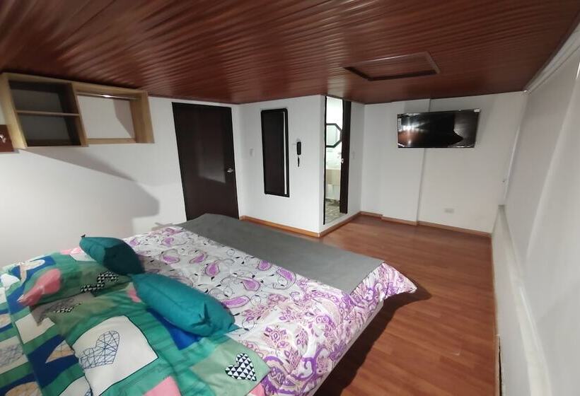 هتل Ayenda Gold House