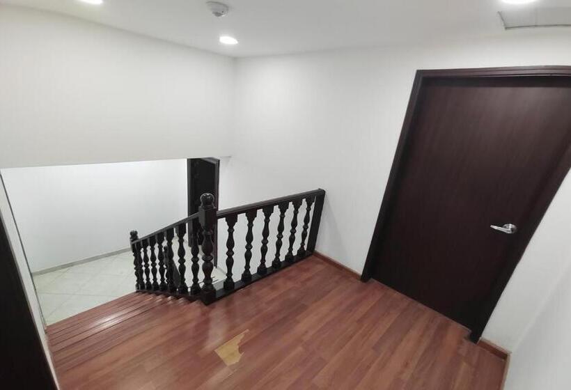 בית מלון כפרי Ayenda Gold House