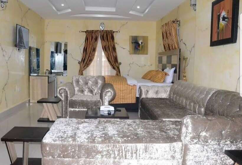 Hotel Bangkok Suite Hospitality Service