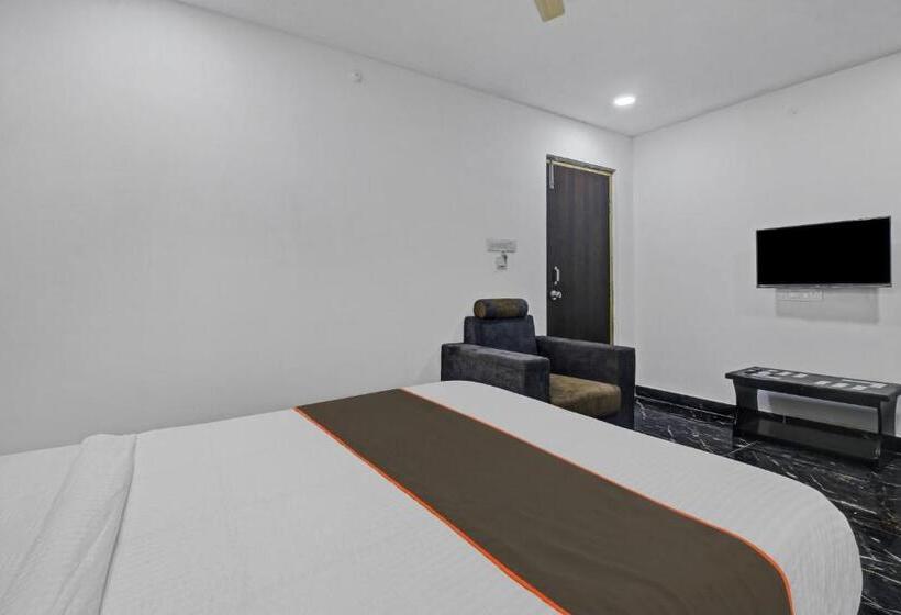 酒店 Collection O Living Tree