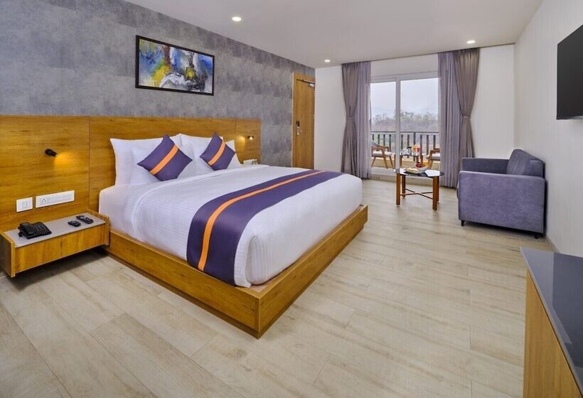 Hotelli Comfort Inn , Statue Of Unity