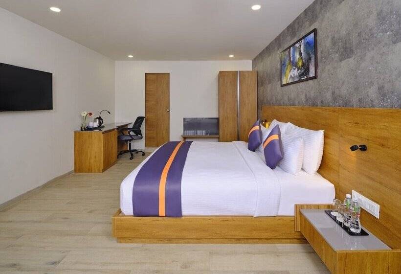 Отель Comfort Inn , Statue Of Unity