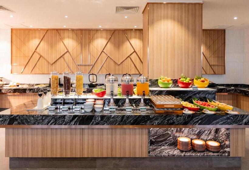 酒店 Holiday Inn Sepang Airport By Ihg