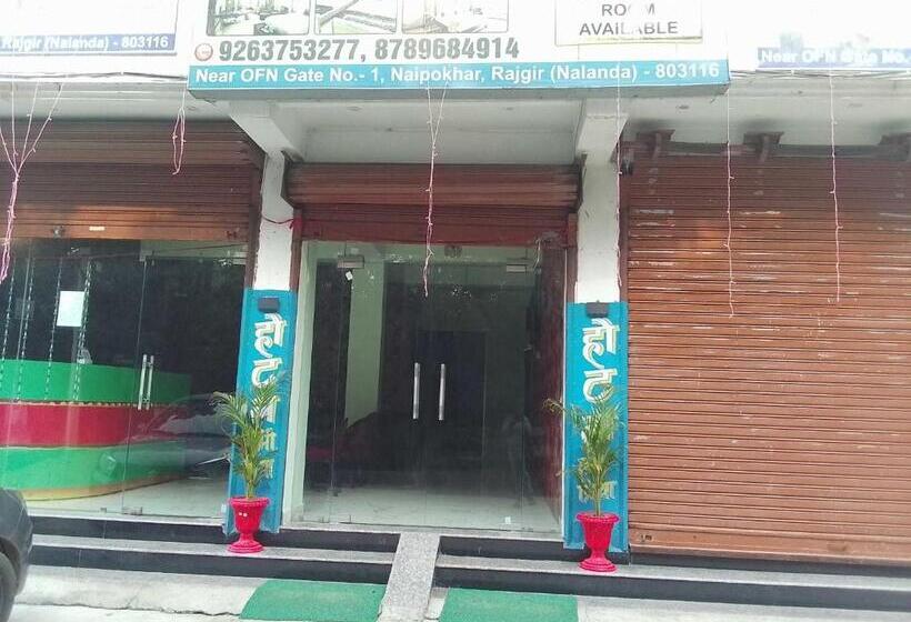 فندق Oyo 80883  Av Priya