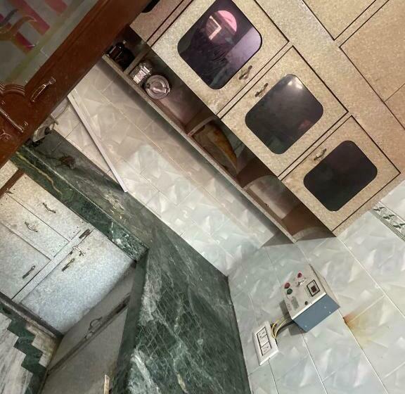 ホテル Oyo Home  Dream Palace