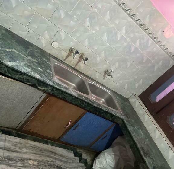 ホテル Oyo Home  Dream Palace