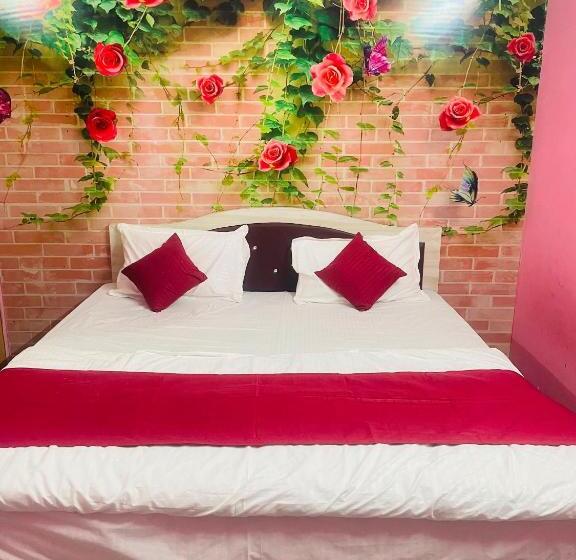 ホテル Oyo Home  Dream Palace