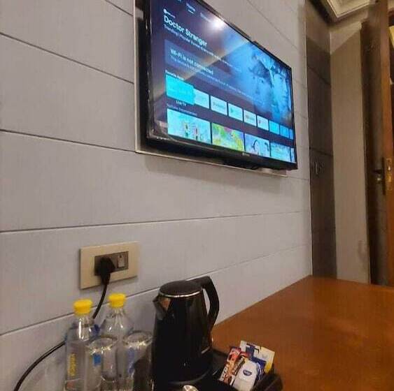 בית מלון כפרי The Sapling Manor