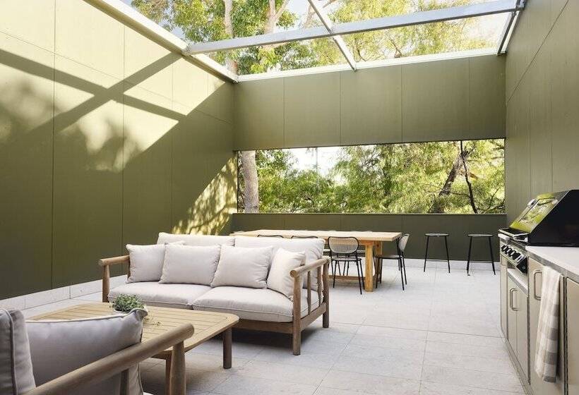 בית מלון כפרי Southcamp