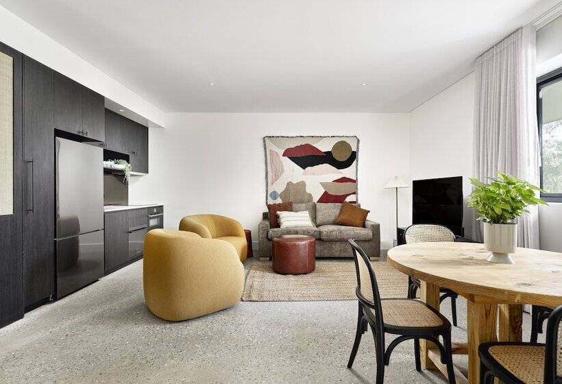 בית מלון כפרי Southcamp