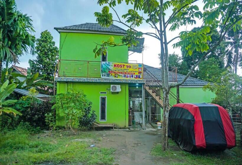 ホテル Spot On 92246 Kost Qiu Qiu 99