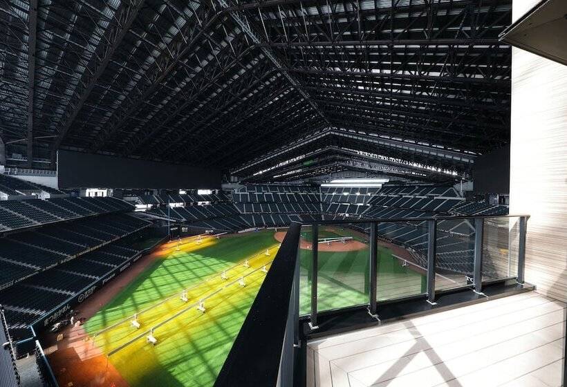 בית מלון כפרי Tower Eleven