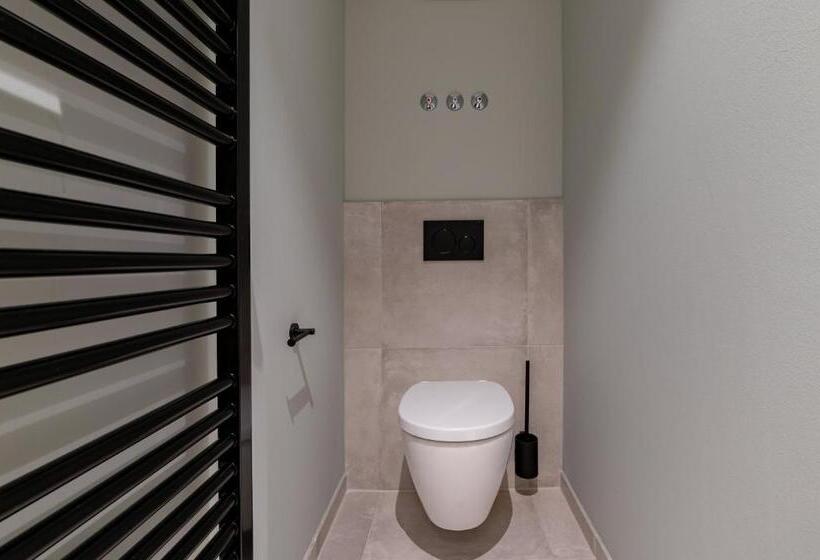 Numa L Saga Apartments