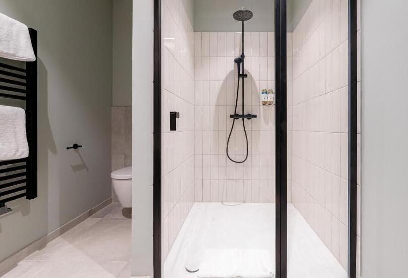 Numa L Saga Apartments