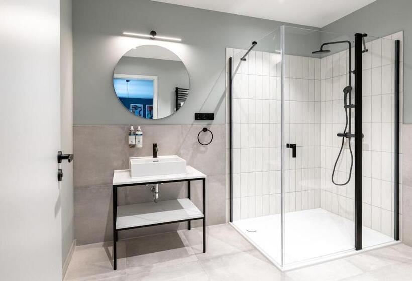 Numa L Saga Apartments