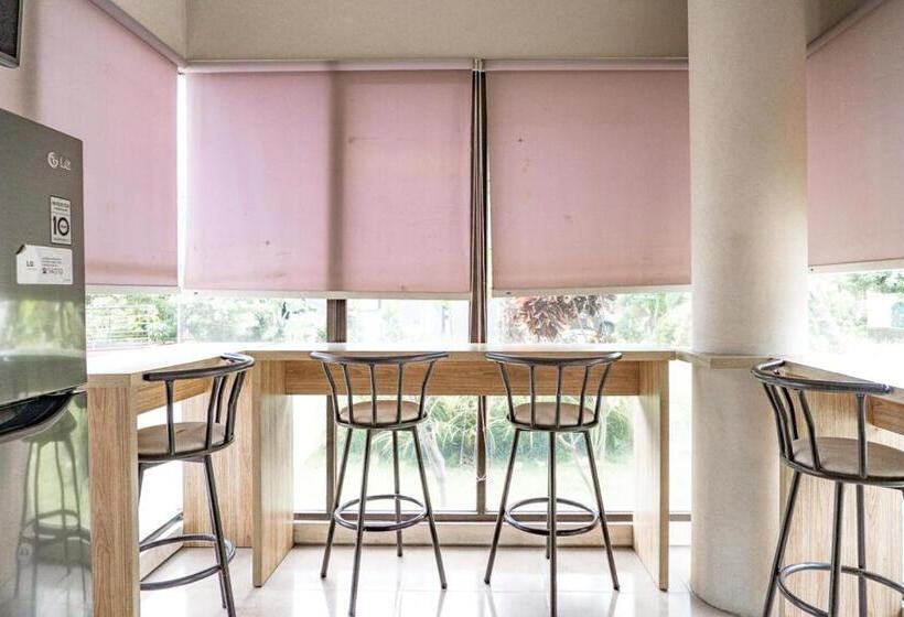 پانسیون 3j Living