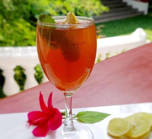 Marari Beach Bungalow Resort Alleppey