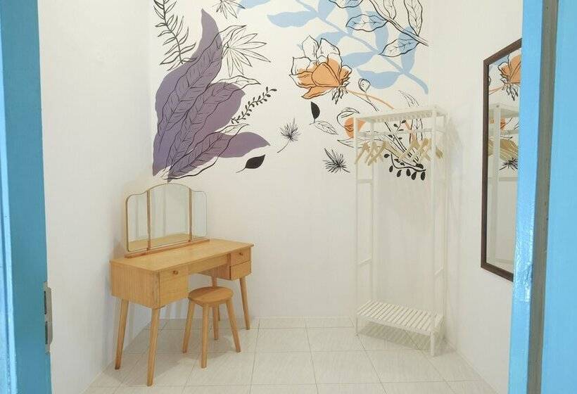 הוסטל Snooze Malang